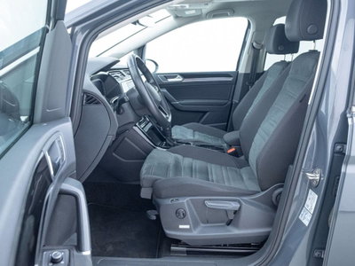Volkswagen Touran 16V FSI Highline (11)