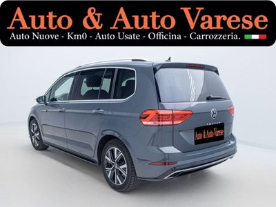 Volkswagen Touran 16V FSI Highline (2)