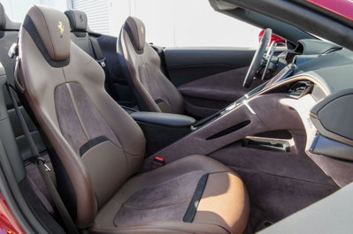 Ferrari Roma Spider 3.9 F1 dct (9)