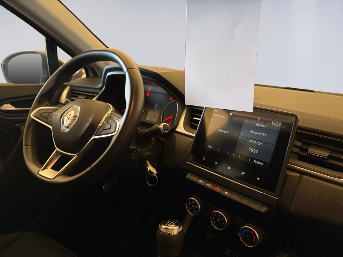 Renault Captur Blue dCi 95 CV Zen (9)