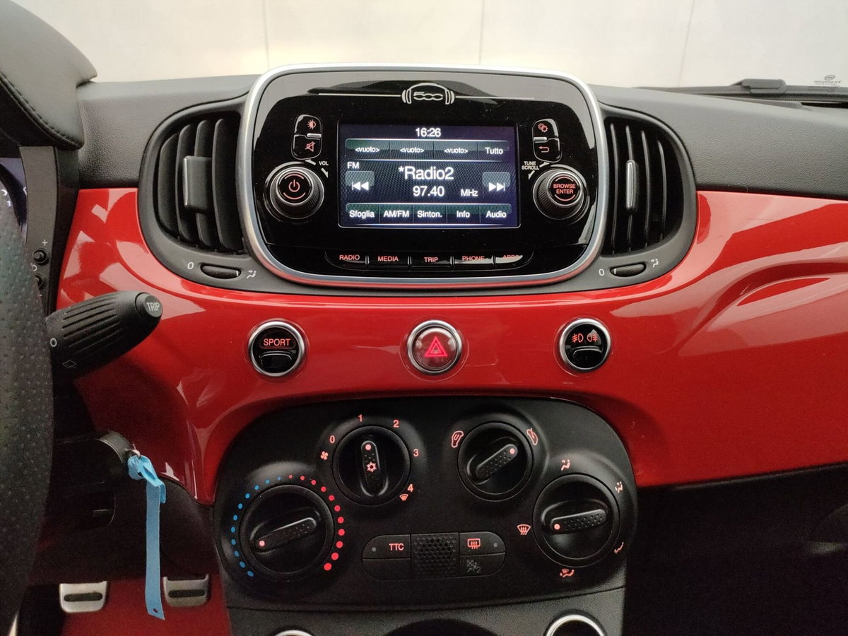 Abarth 500 1.4 Turbo T-Jet (12)