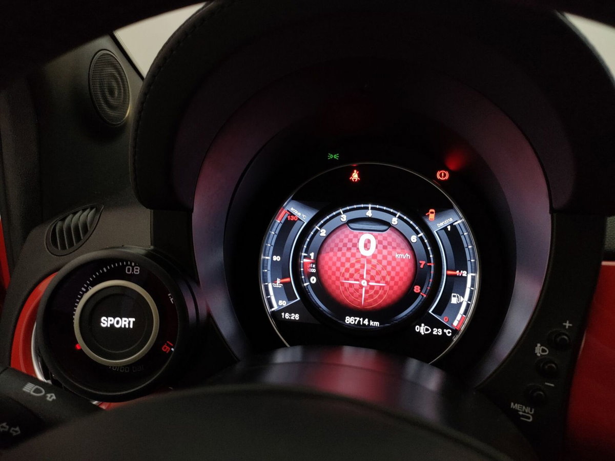 Abarth 500 1.4 Turbo T-Jet (14)