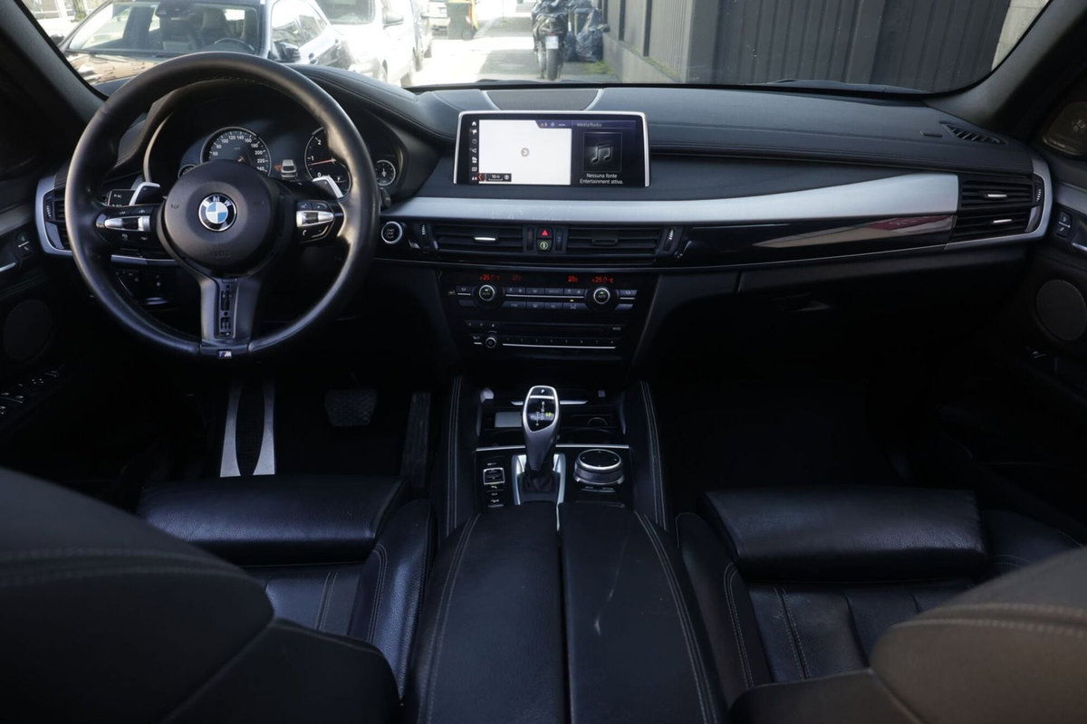 BMW X6 xDrive30d 249CV Msport (2)