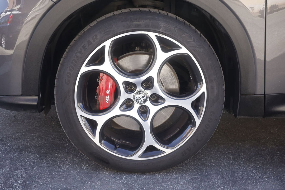 Alfa Romeo Tonale 1.6 Sprint 130cv tct6 (5)