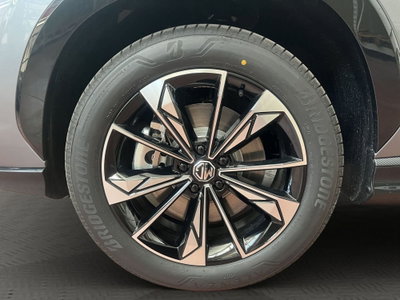 Mg HS 1.5 phev Luxury auto (4)