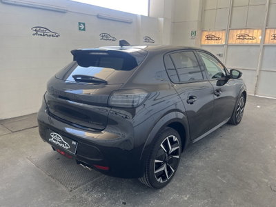 Peugeot 208 motore elettrico 136 CV 5 porte GT (6)