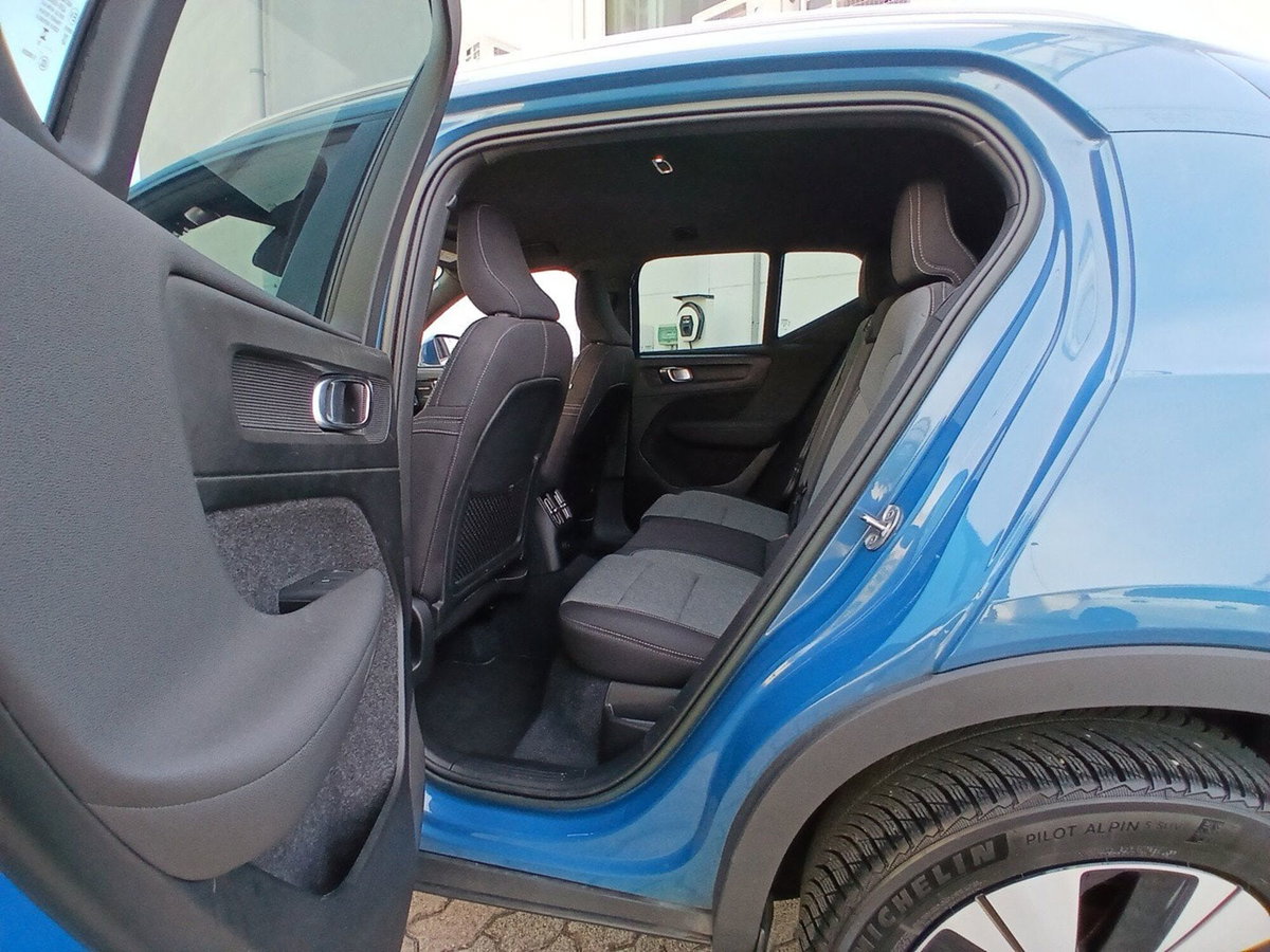 Volvo XC40 T4 Recharge Plug-in Hybrid automatico Plus Bright N1 (11)