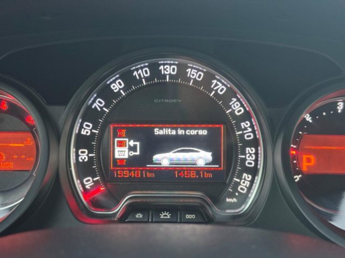Citroen C5 Station Wagon Cross  BlueHDi 180 EAT6 S&S Hydractive Executive (14)