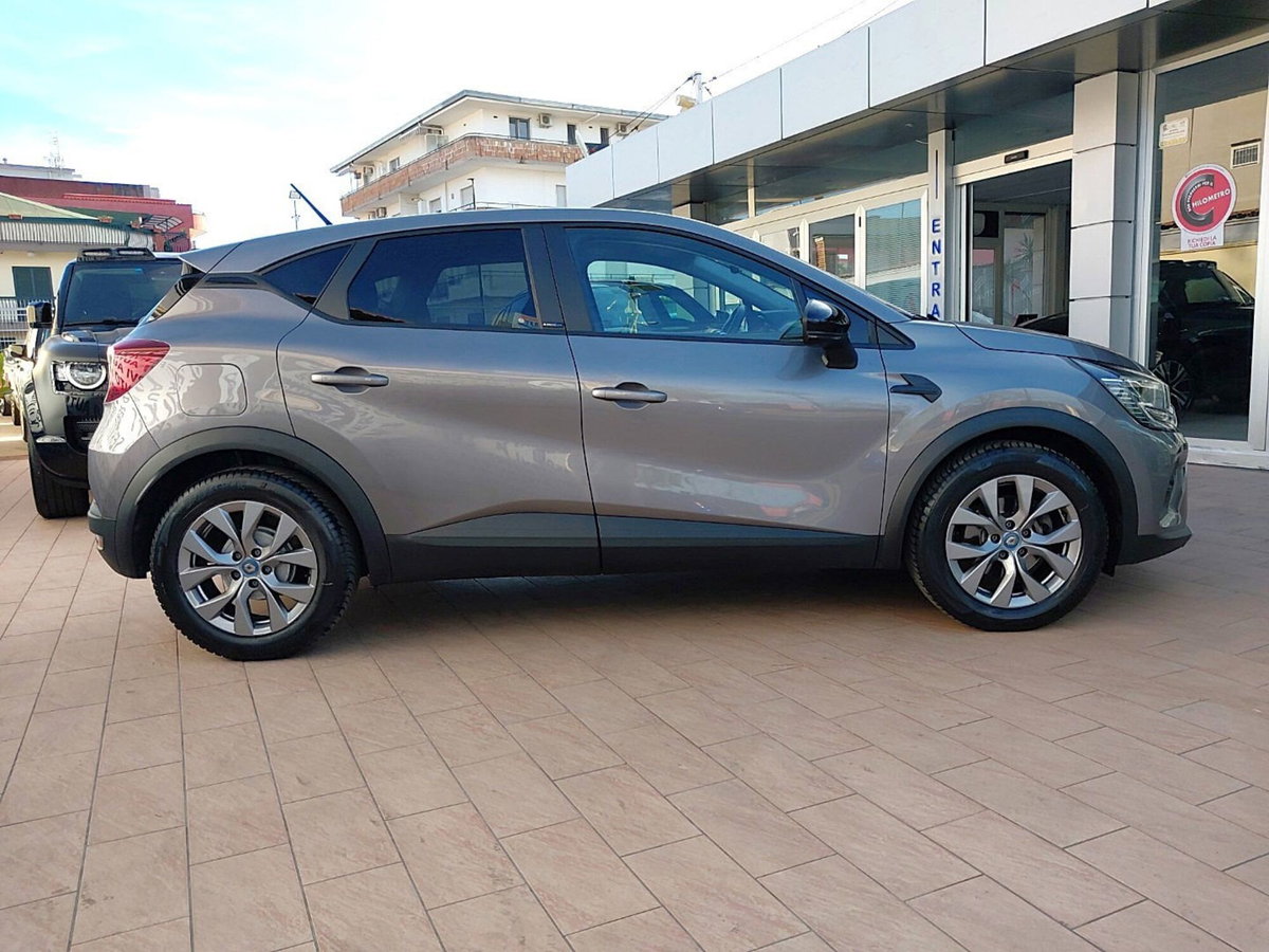 Renault Captur Full Hybrid E-Tech 145 CV Intens (6)