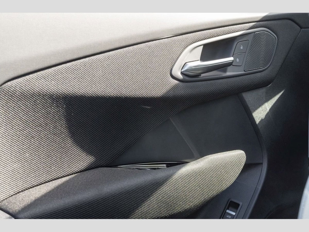 Audi Q3 Sportback 35 TFSI (12)
