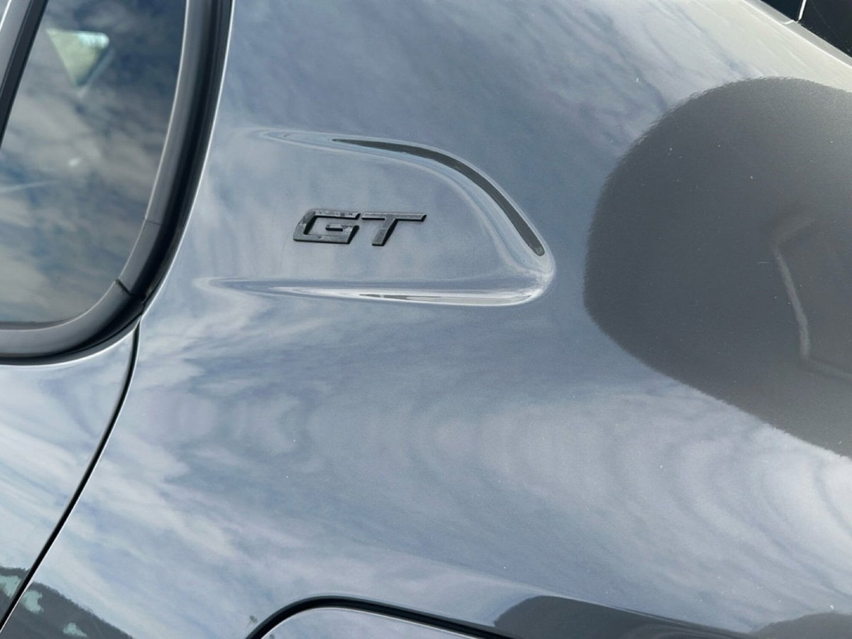 Peugeot 208 1.2 hybrid GT 145cv e-dcs 6 (12)