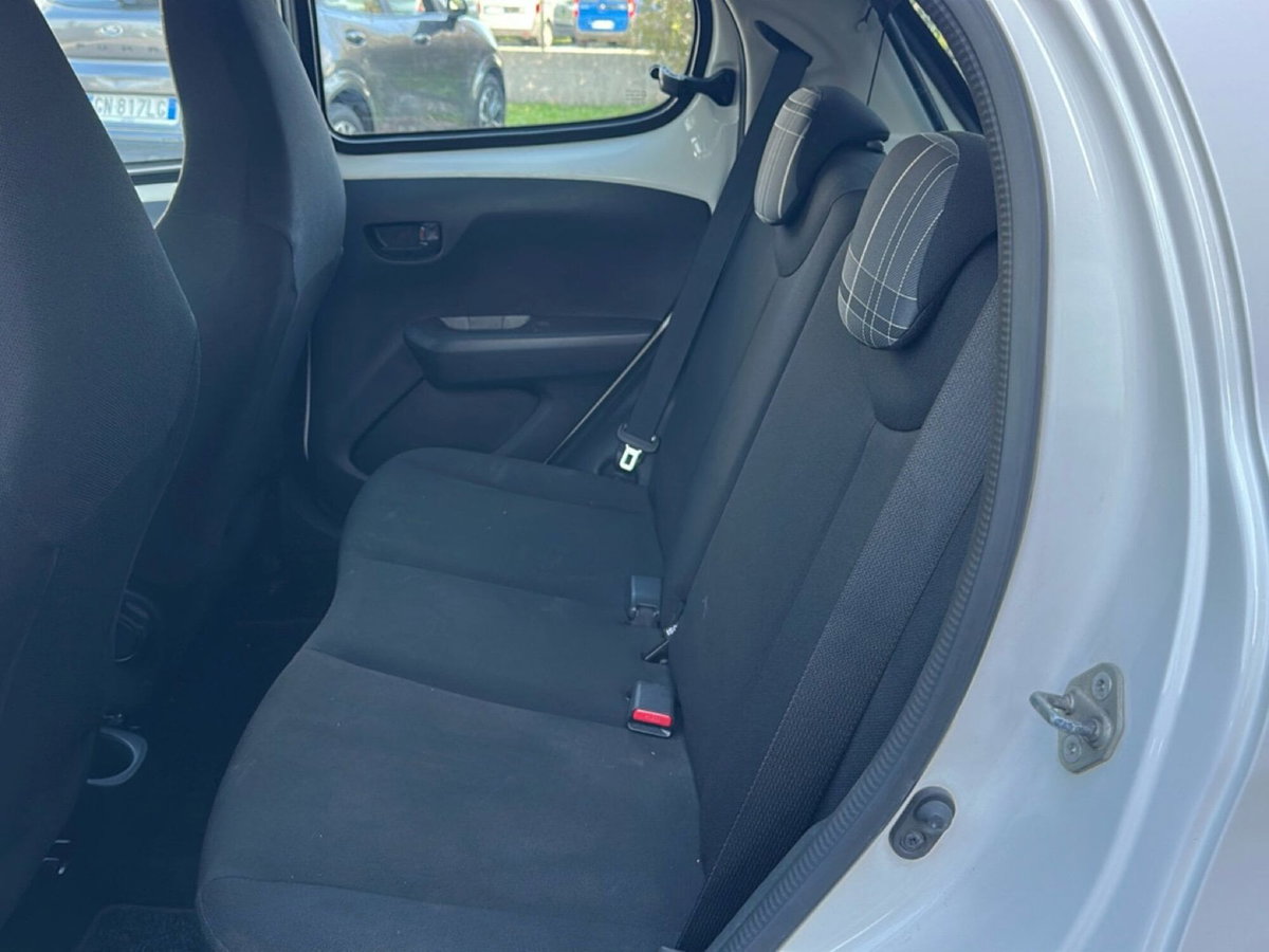 Peugeot 108 68 5 porte Active (17)