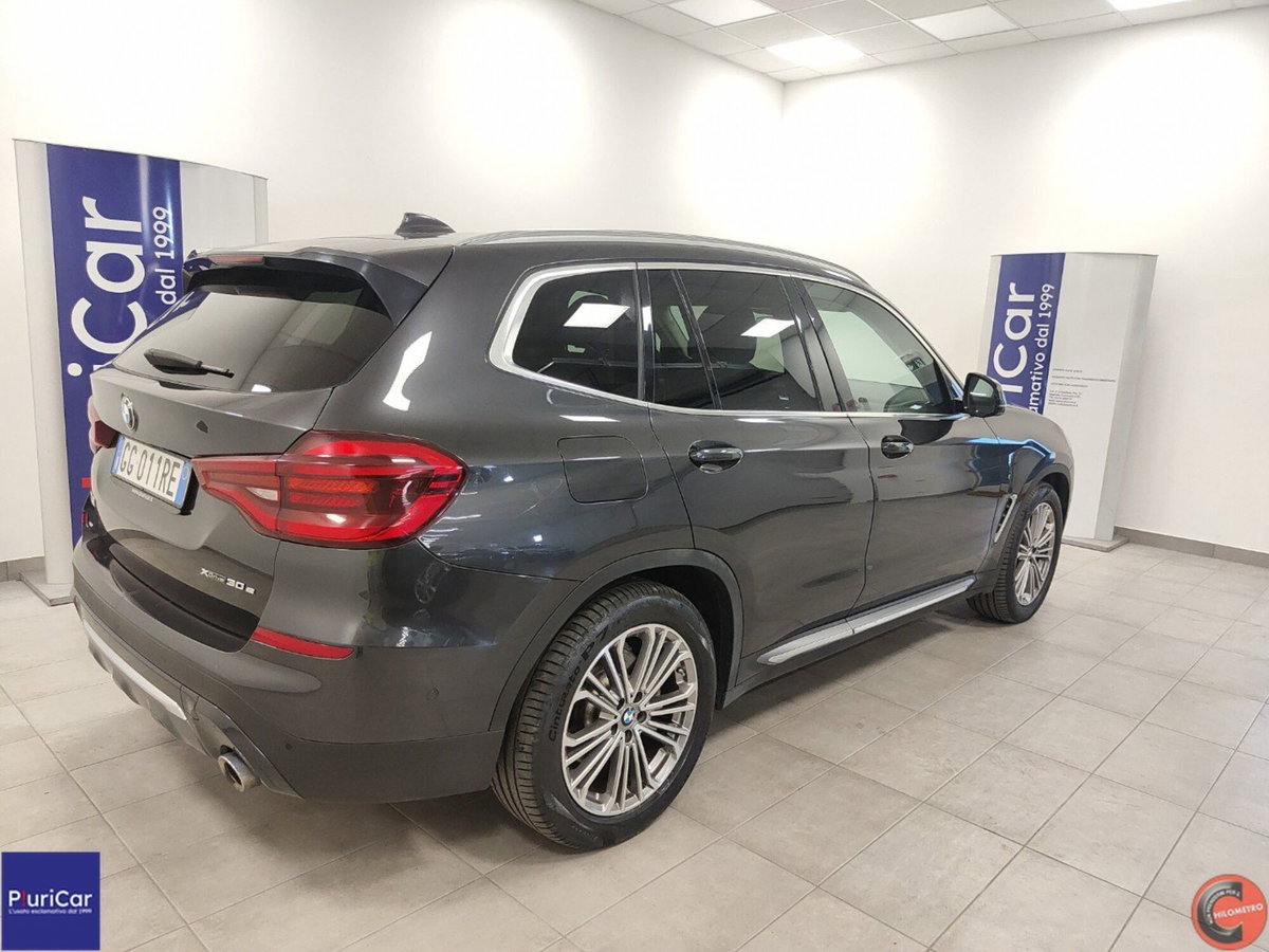 BMW X3 xDrive20i Luxury (8)