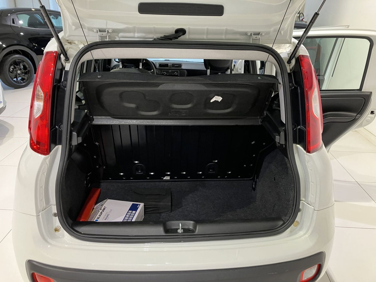 Fiat Panda 1.0 FireFly S&S Hybrid City Cross (10)