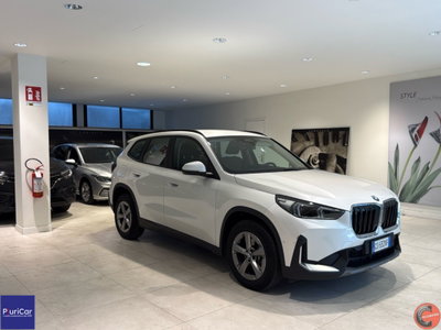 BMW X1 sdrive18d X-Line auto (2)