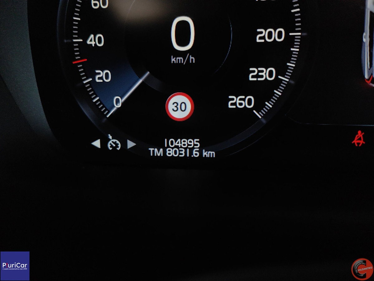 Volvo V60 2.0 b4 Core auto (10)