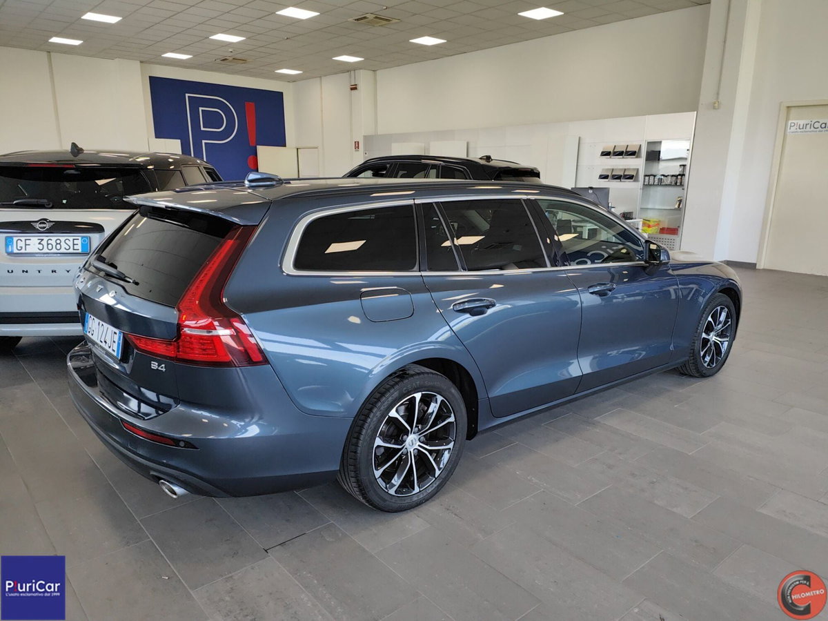 Volvo V60 2.0 b4 Core auto (8)