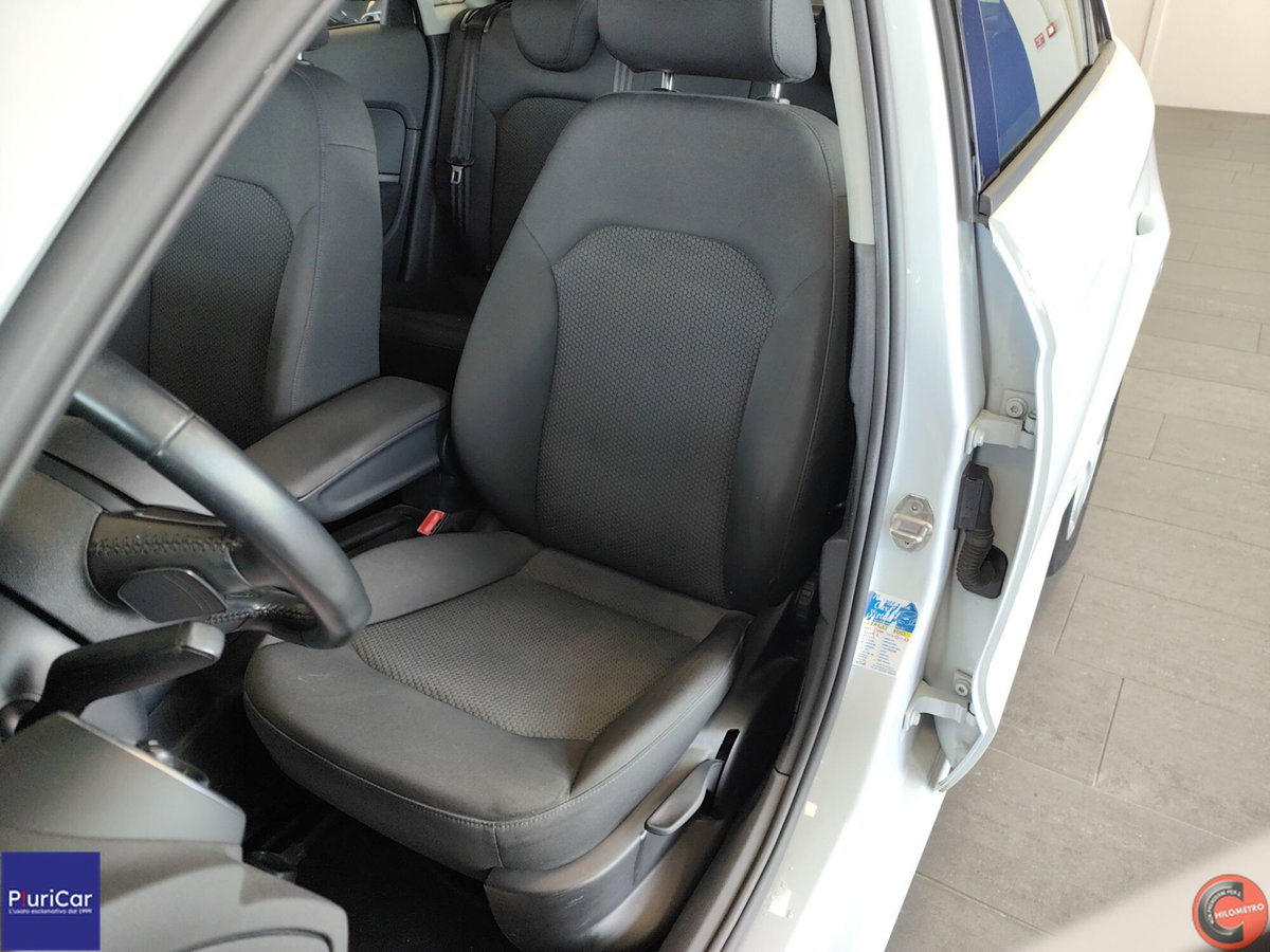 Audi A1 Sportback 1.0 TFSI ultra S tronic Admired (4)