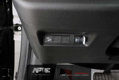 Jeep Avenger 1.2 turbo Summit fwd 100cv (13)