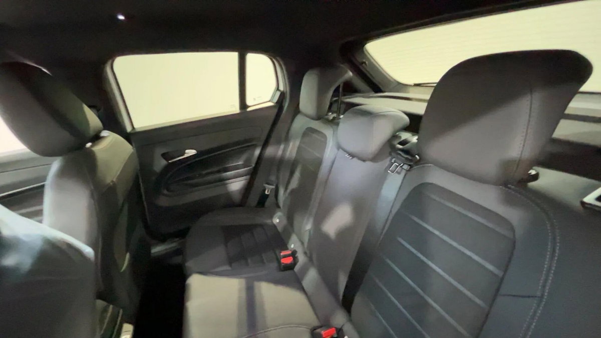 Fiat 600 1.2 hybrid Sport 145cv auto (13)