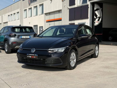 Volkswagen Golf 1.0 eTSI EVO DSG Life (3)