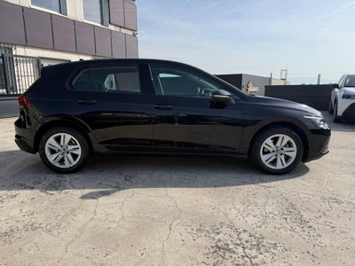Volkswagen Golf 1.0 eTSI EVO DSG Life (6)