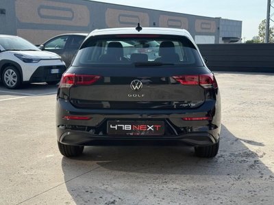 Volkswagen Golf 1.0 eTSI EVO DSG Life (8)
