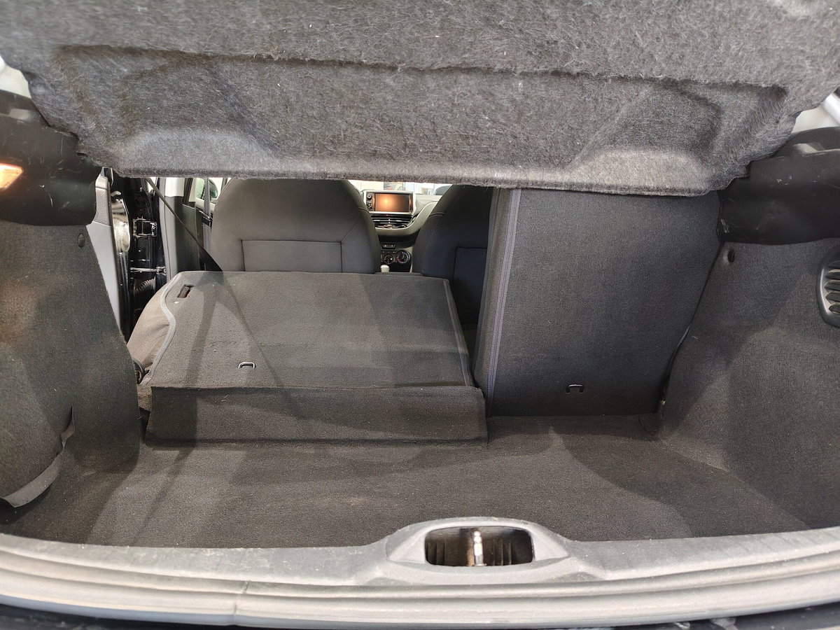Peugeot 208 HDi 68 CV 5 porte Active (15)