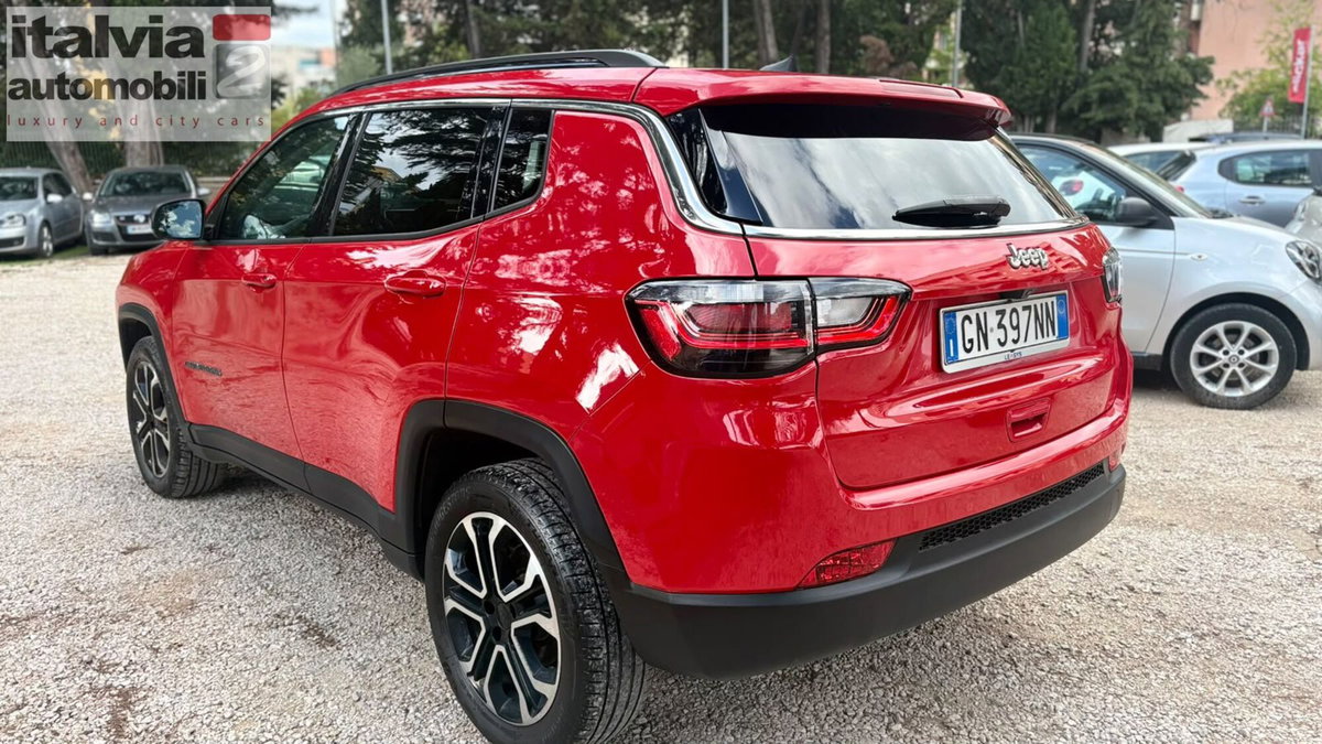 Jeep Compass 1.6 Multijet II 2WD Limited (16)