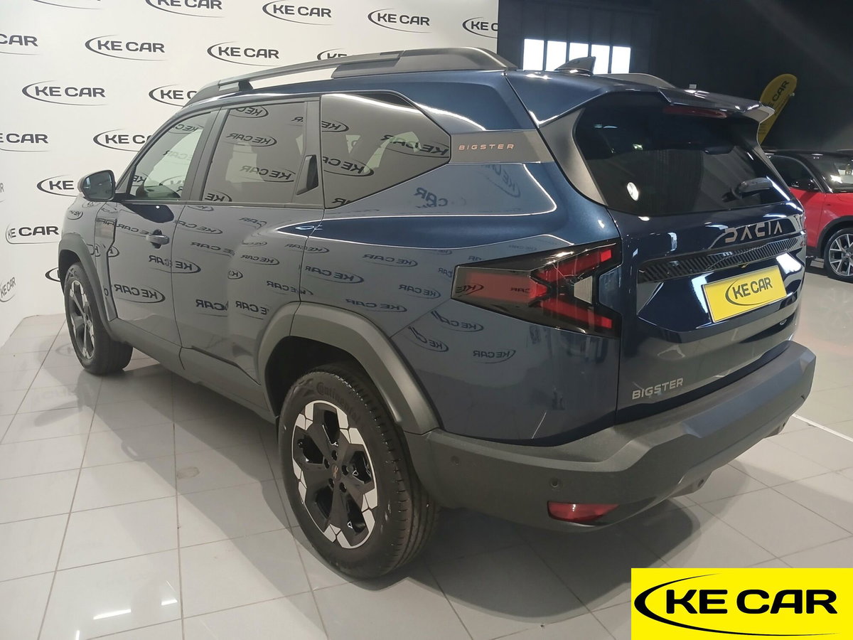 Dacia Bigster 1.2 mild hybrid-G Extreme 140cv (9)
