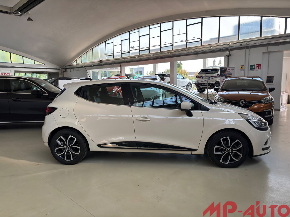 Renault Clio TCe 12V 90CV Start&Stop 5 porte Energy Zen (2)