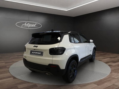 Jeep Avenger 1.2 turbo e-hybrid mhev Overland 4xe 145cv edct6 (5)