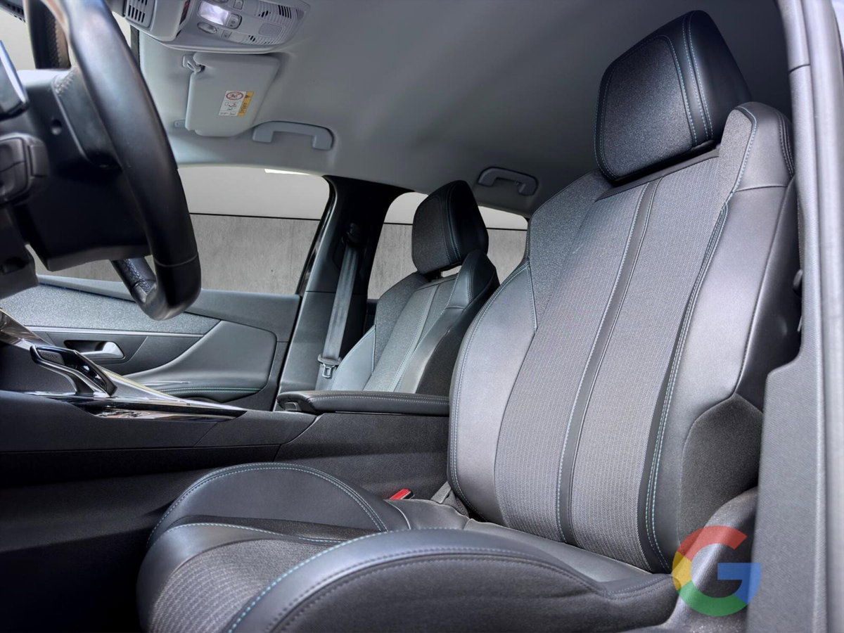 Peugeot 3008 Hybrid 225 e-EAT8 Allure Pack (7)