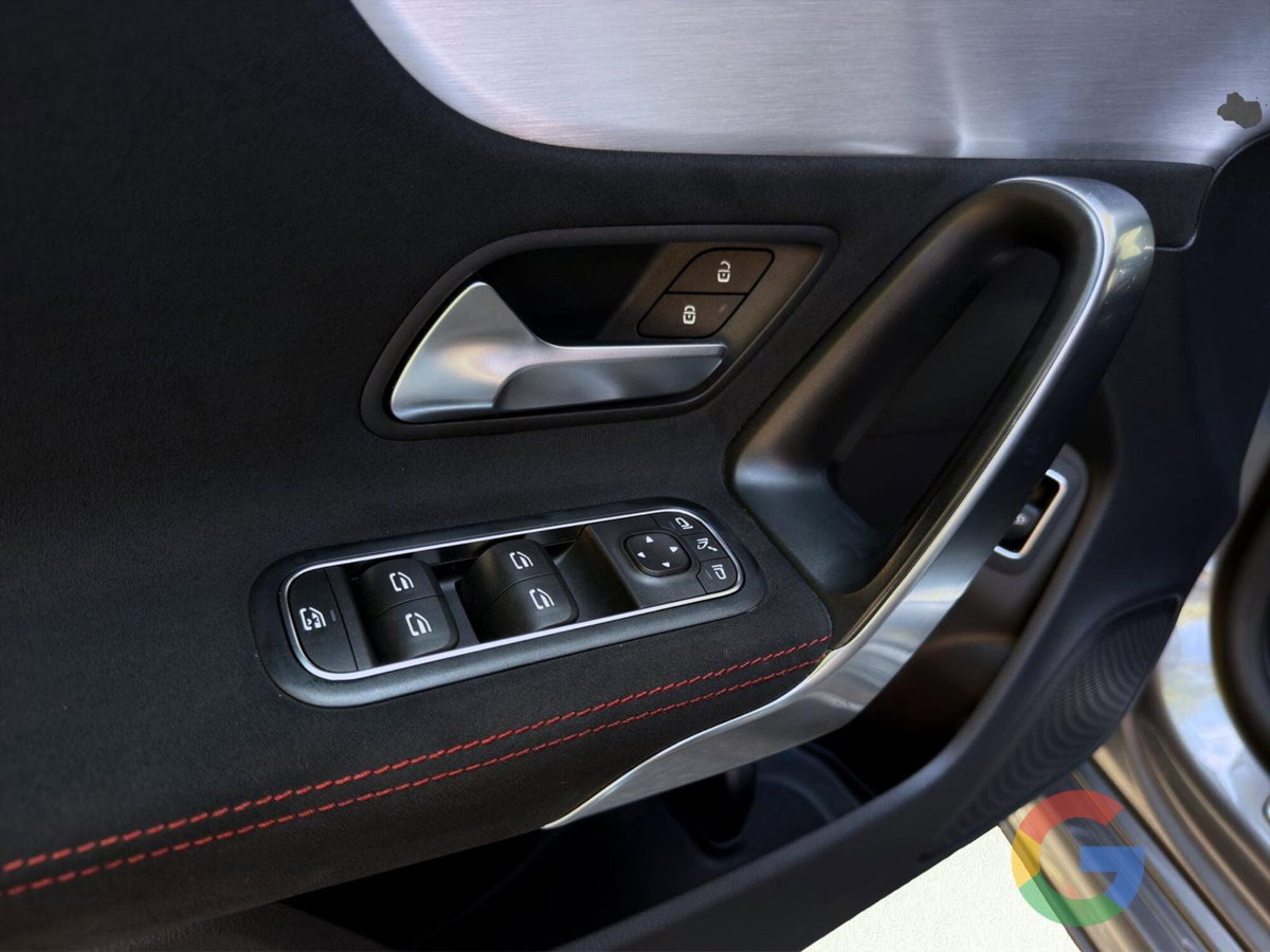 Mercedes-Benz CLA 180 d Premium (14)