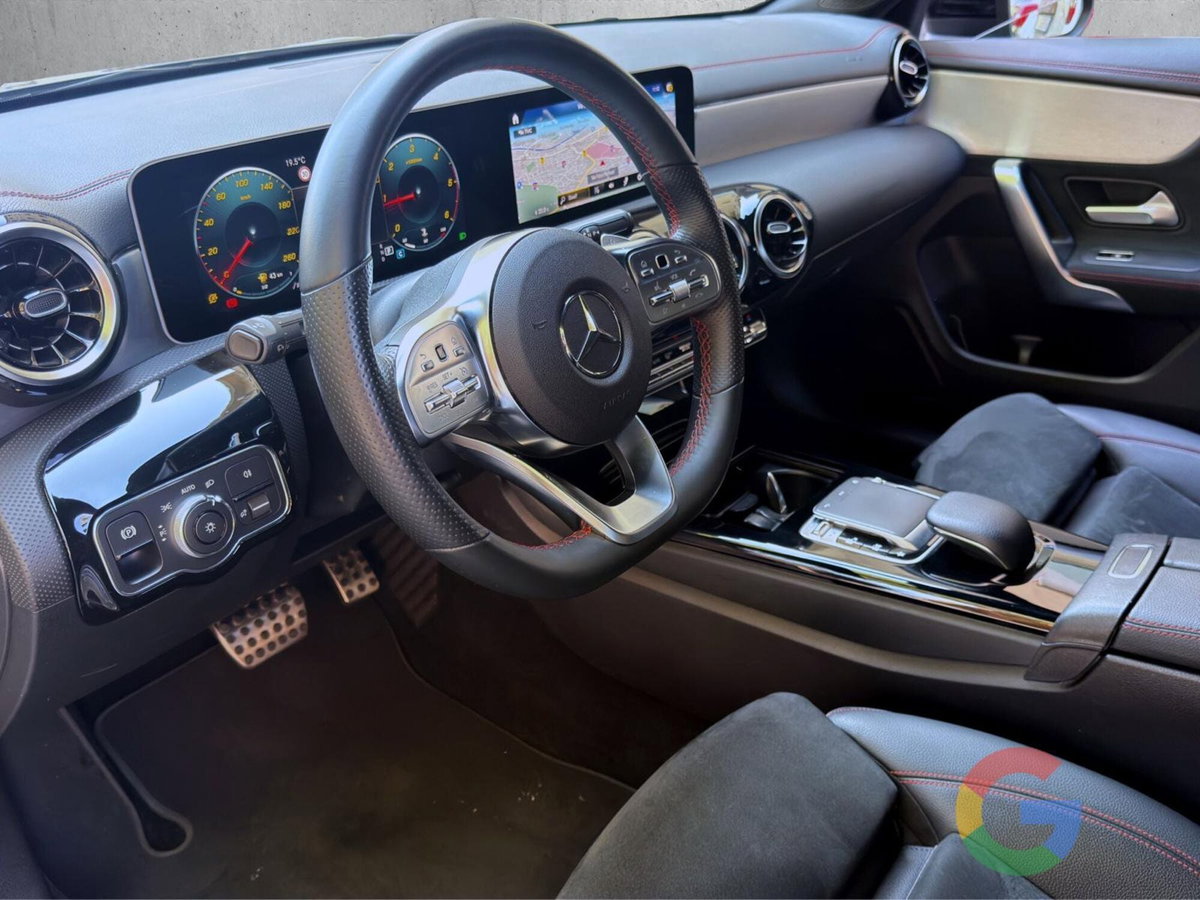 Mercedes-Benz CLA 180 d Premium (9)