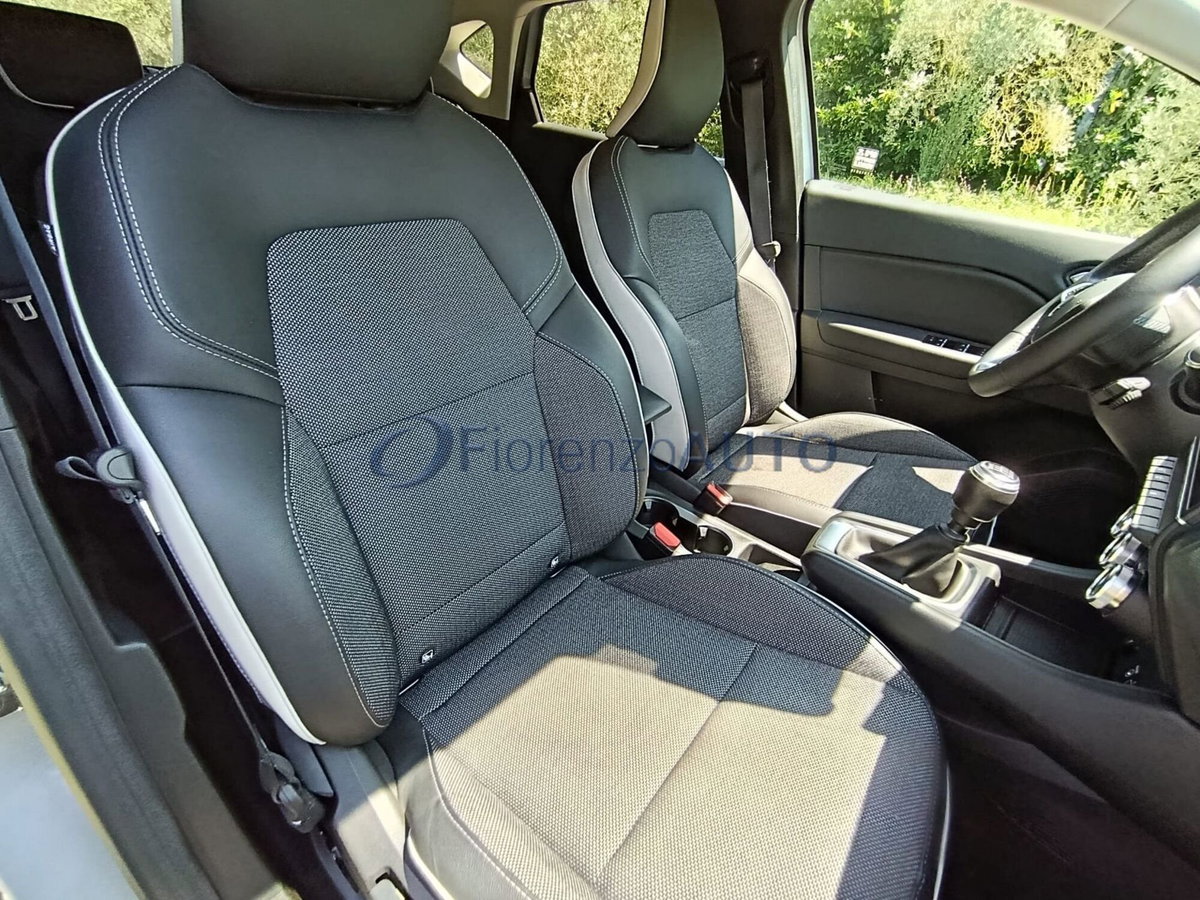 Renault Captur TCe 100 CV GPL FAP Intens (15)