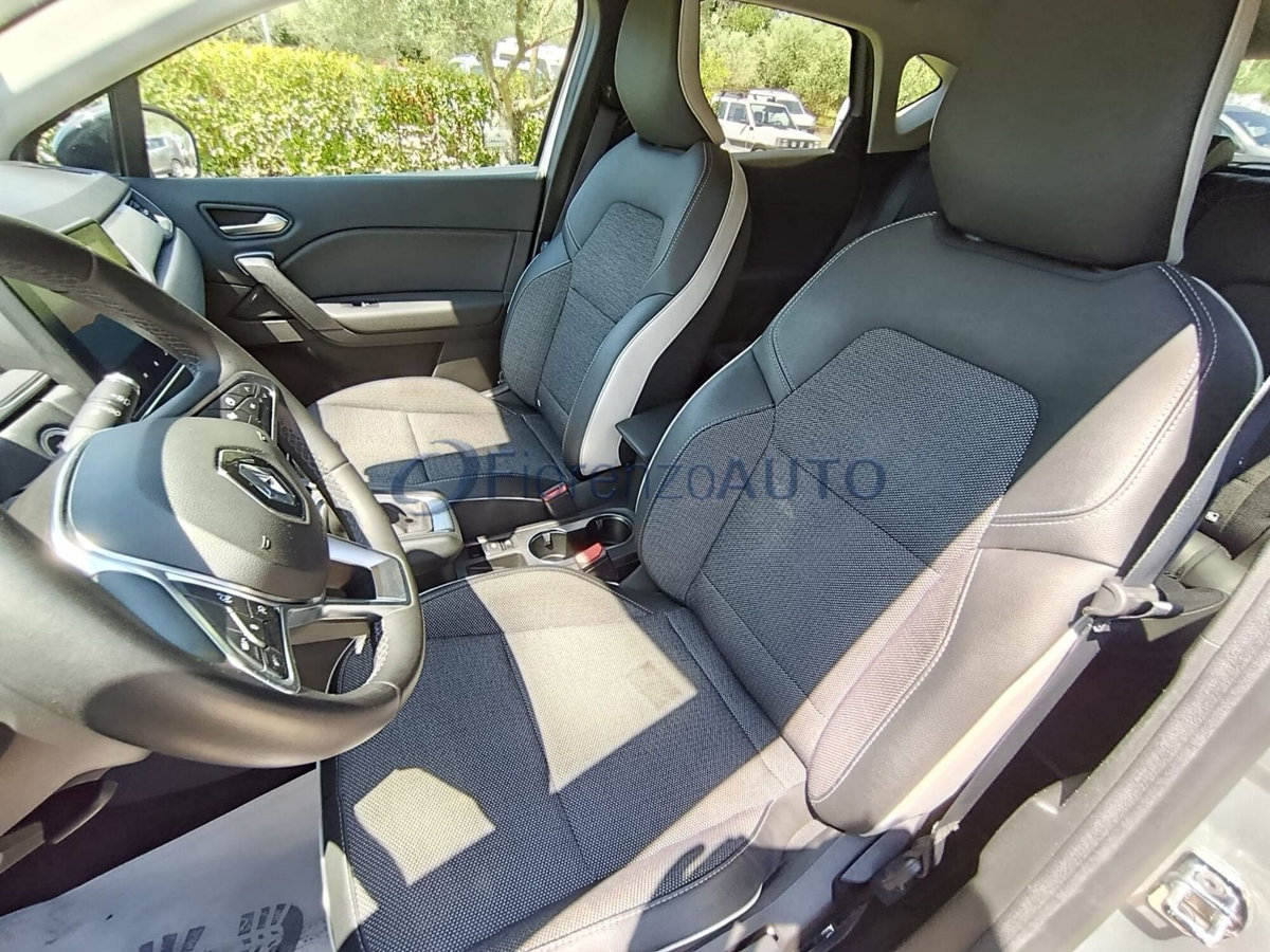Renault Captur TCe 100 CV GPL FAP Intens (16)