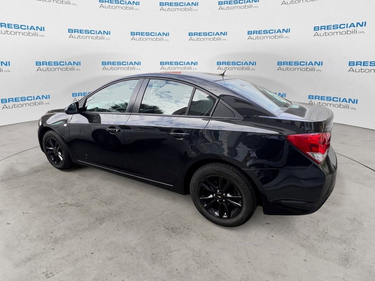 Chevrolet Cruze 1.6 5 porte LT (4)