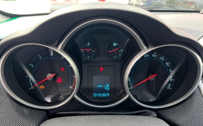 Chevrolet Cruze 1.6 5 porte LT (9)