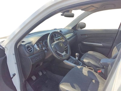 Suzuki Vitara 1.4h Top 2wd (5)