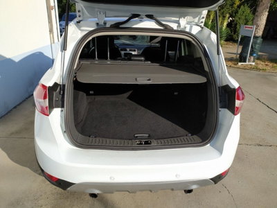 Ford Kuga 2.0 TDCI 163 CV 4WD Powershift Titanium (16)