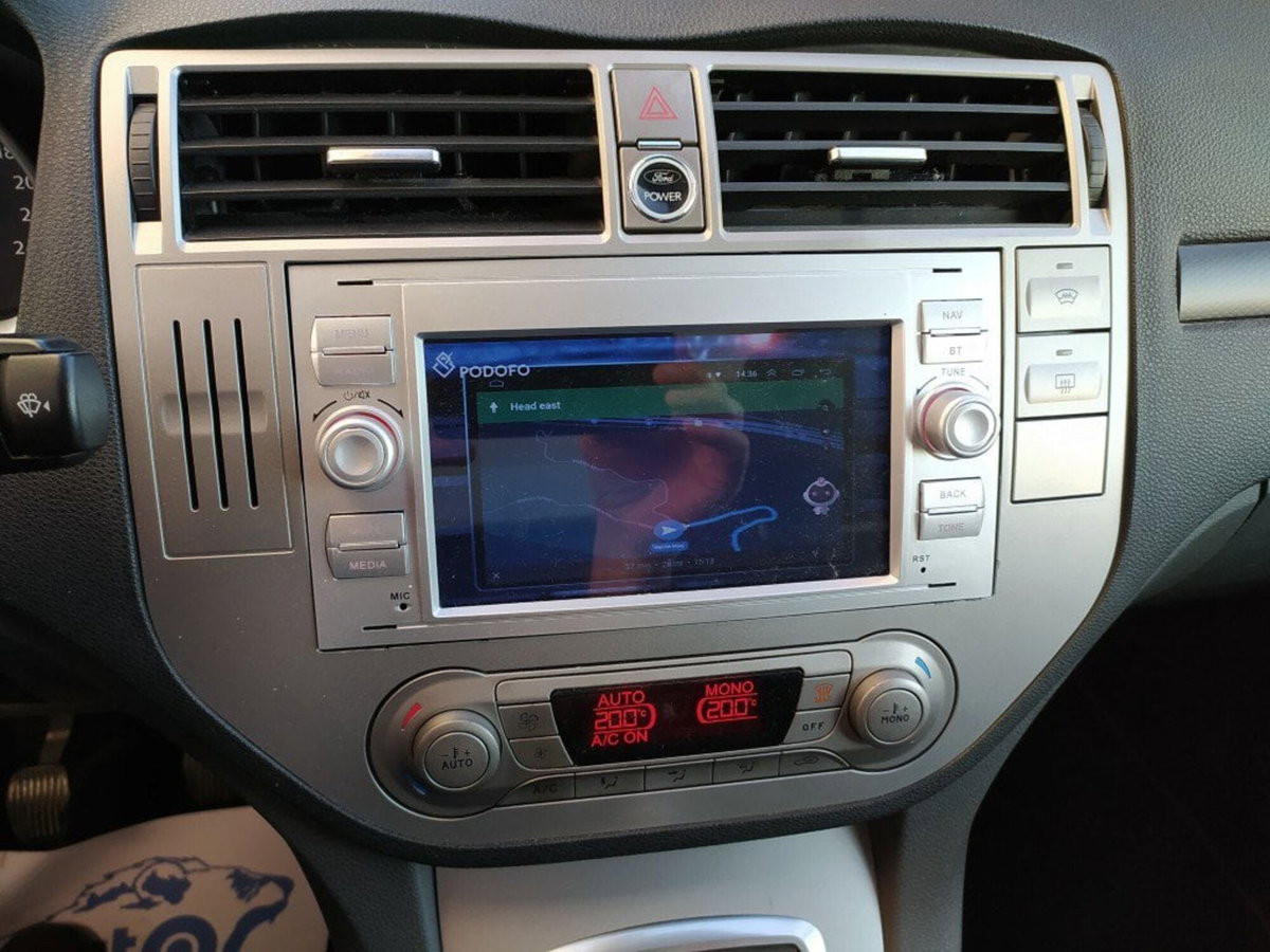 Ford Kuga 2.0 TDCI 163 CV 4WD Powershift Titanium (6)