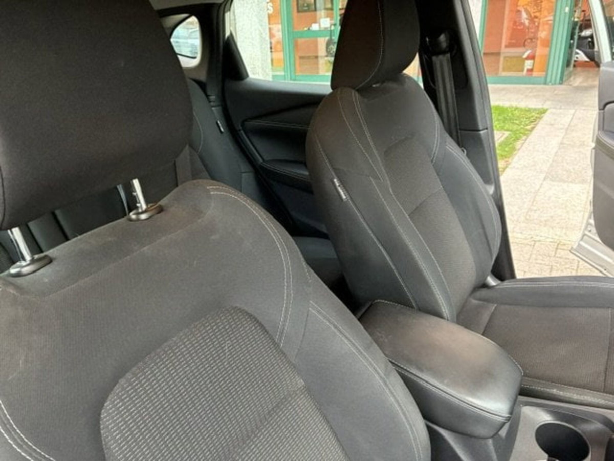 Nissan Qashqai 1.3 mhev Acenta 2wd 158cv xtronic (16)