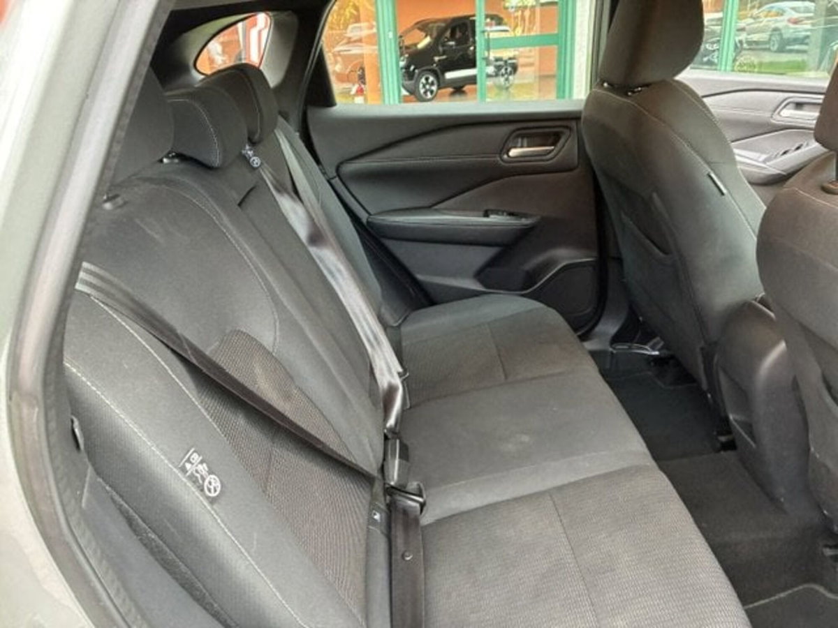 Nissan Qashqai 1.3 mhev Acenta 2wd 158cv xtronic (17)