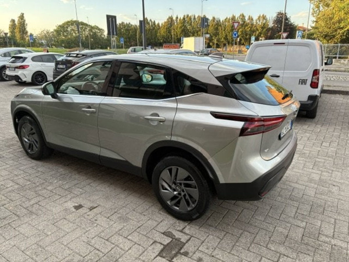 Nissan Qashqai 1.3 mhev Acenta 2wd 158cv xtronic (7)