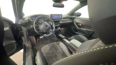 Peugeot 208 BlueHDi 100 Stop&Start 5 porte GT (7)