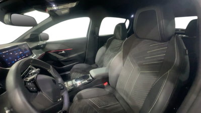 Peugeot 208 BlueHDi 100 Stop&Start 5 porte GT (9)