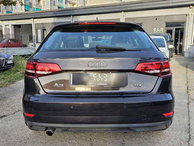 Audi A3 Sportback 1.6 TDI Business (4)