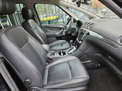 Ford S-Max 2.0 EcoBoost 203CV Powershift New Titanium (10)