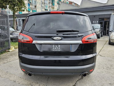 Ford S-Max 2.0 EcoBoost 203CV Powershift New Titanium (4)